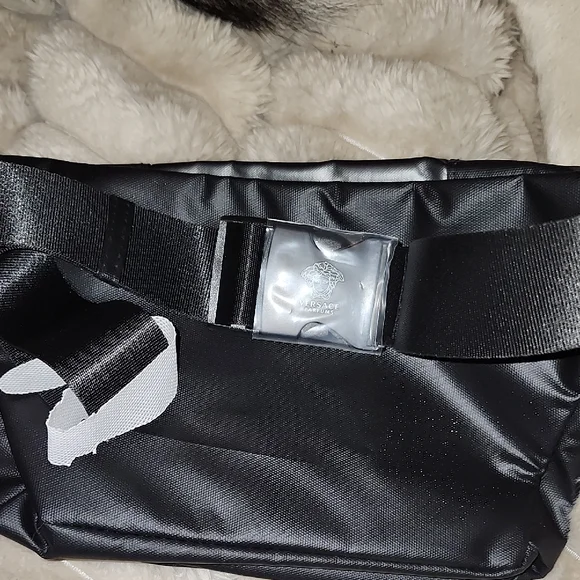 Versace Black Belt Bag - Picture 3 of 4